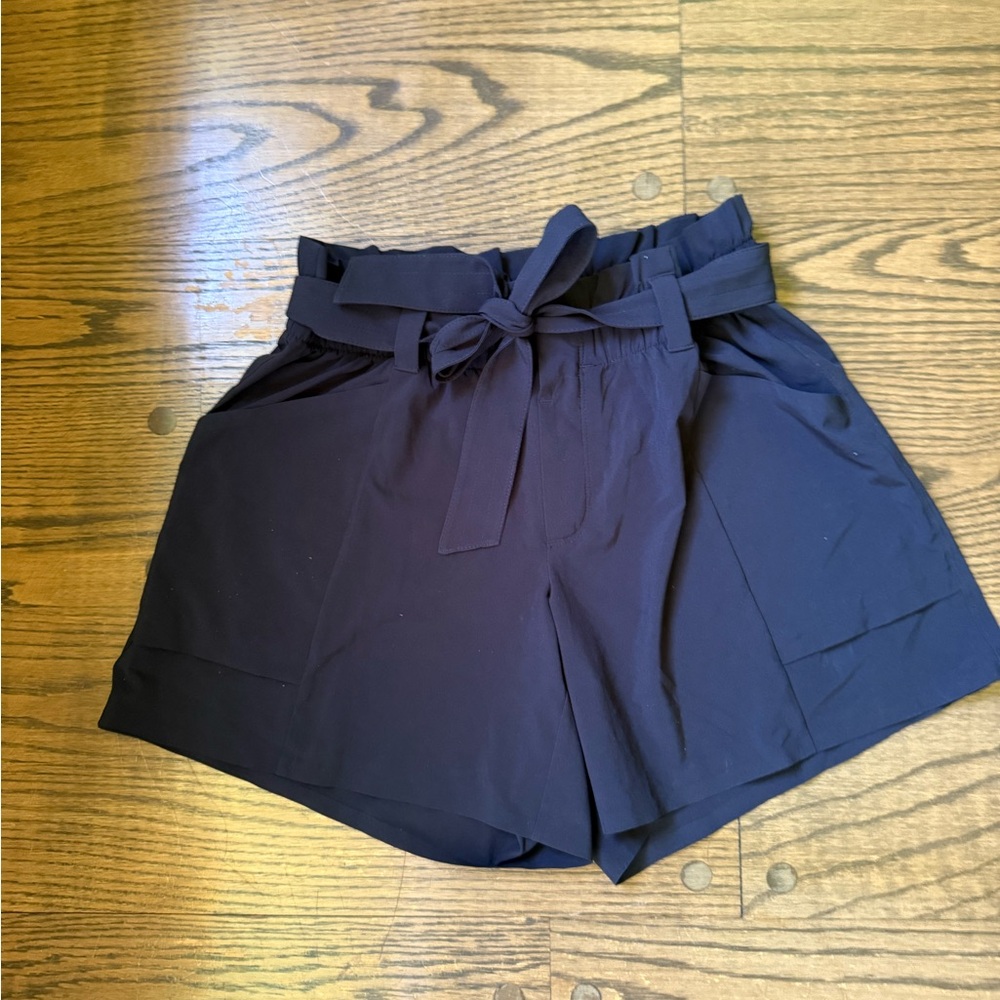 Athleta Black Skyline Shorts